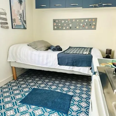 Petit Le Galet Bleu Le Havre